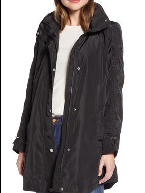 Via Spiga Black Lightweight Trench Coat with Ruched Sleeve Detail